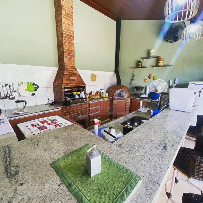 Foto 6 de Casa com 6 quartos à venda, 760m2 em Pousada dos Campos II, Pouso Alegre - MG