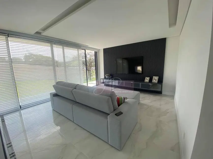 Casa de Condomínio com 2 quartos à venda, 290m2 em Fátima II, Pouso Alegre - MG - imagem 5 Foto 5 de Casa de Condomínio com 2 quartos à venda, 290m2 em Fátima II, Pouso Alegre - MG