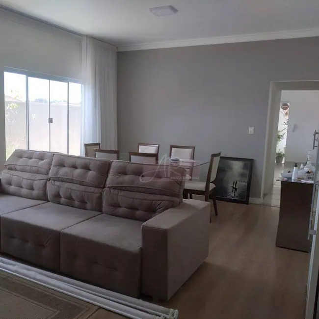 Foto 7 de Casa com 4 quartos à venda, 300m2 em Pouso Alegre - MG