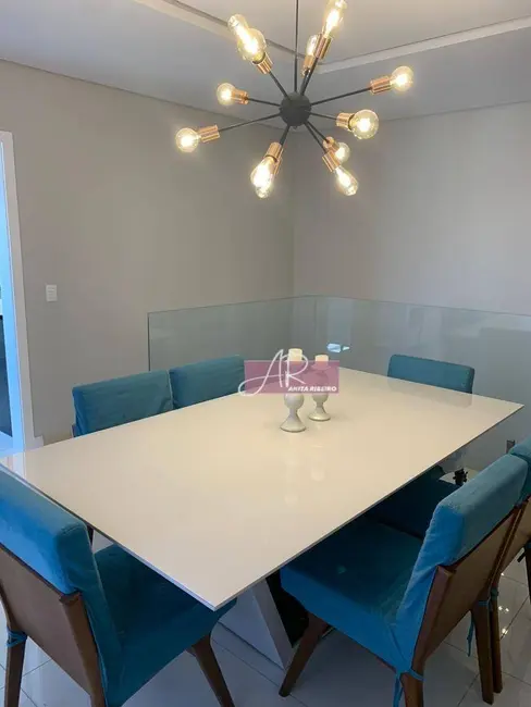 Foto 7 de Apartamento com 4 quartos à venda, 195m2 em Pouso Alegre - MG