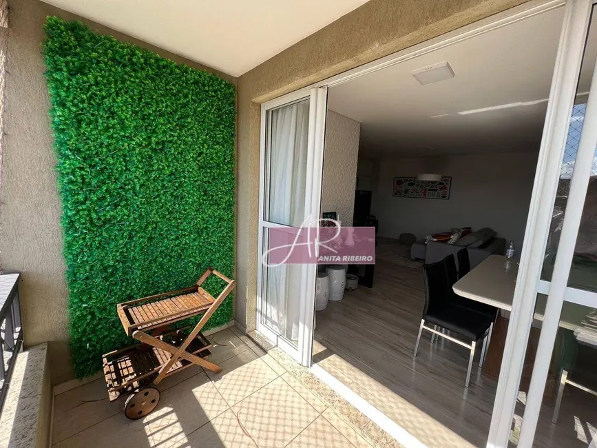 Foto 1 de Apartamento com 4 quartos à venda, 155m2 em Centro, Pouso Alegre - MG