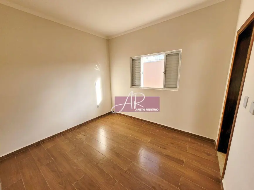 Casa com 3 quartos à venda, 332m2 em Pouso Alegre - MG - imagem 9 Foto 9 de Casa com 3 quartos à venda, 332m2 em Pouso Alegre - MG