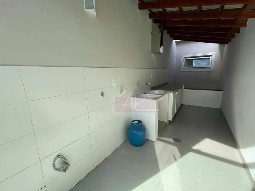 Casa com 3 quartos à venda, 362m2 em Pouso Alegre - MG - imagem 7 Foto 7 de Casa com 3 quartos à venda, 362m2 em Pouso Alegre - MG