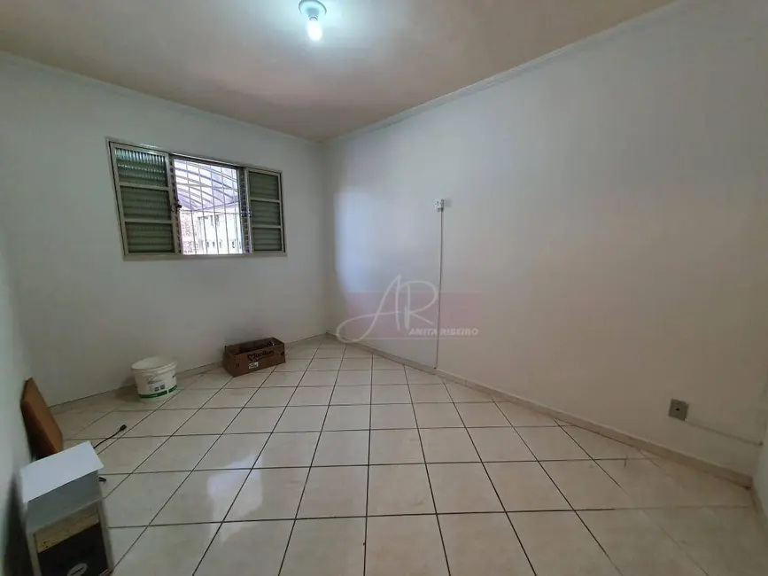 Foto 8 de Apartamento com 3 quartos à venda, 77m2 em Pouso Alegre - MG