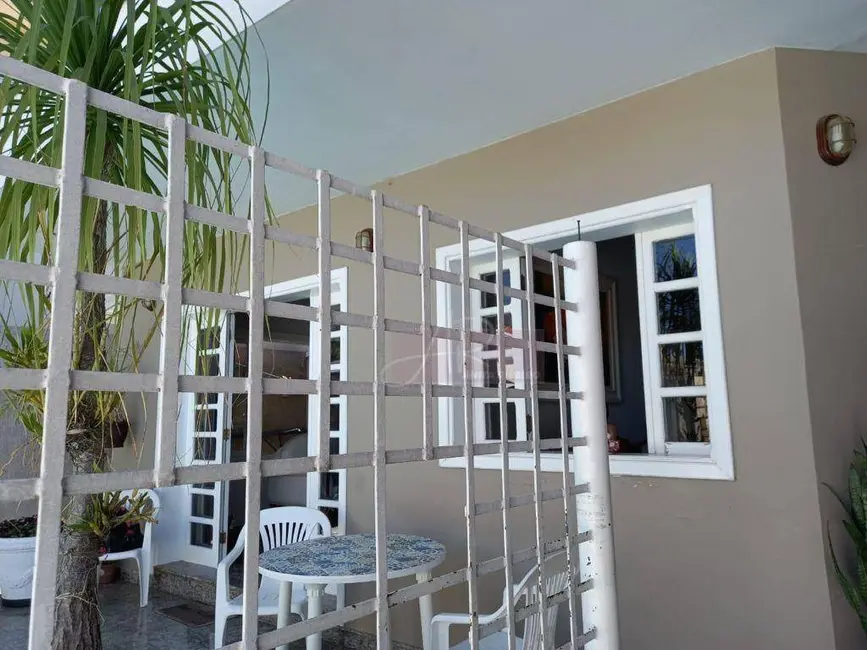 Foto 3 de Casa com 3 quartos à venda, 300m2 em Pouso Alegre - MG