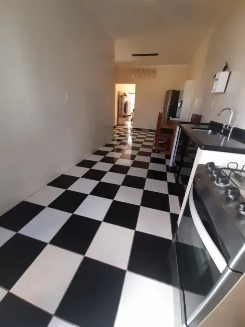 Foto 3 de Casa com 3 quartos à venda, 237m2 em Saúde, Pouso Alegre - MG