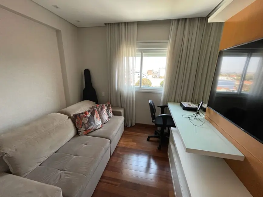 Apartamento com 4 quartos à venda, 174m2 em Centro, Pouso Alegre - MG - imagem 9 Foto 9 de Apartamento com 4 quartos à venda, 174m2 em Centro, Pouso Alegre - MG