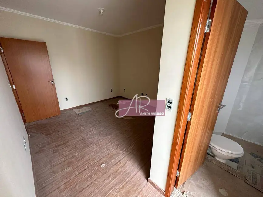 Apartamento com 2 quartos à venda, 60m2 em Centro, Pouso Alegre - MG - imagem 8 Foto 8 de Apartamento com 2 quartos à venda, 60m2 em Centro, Pouso Alegre - MG
