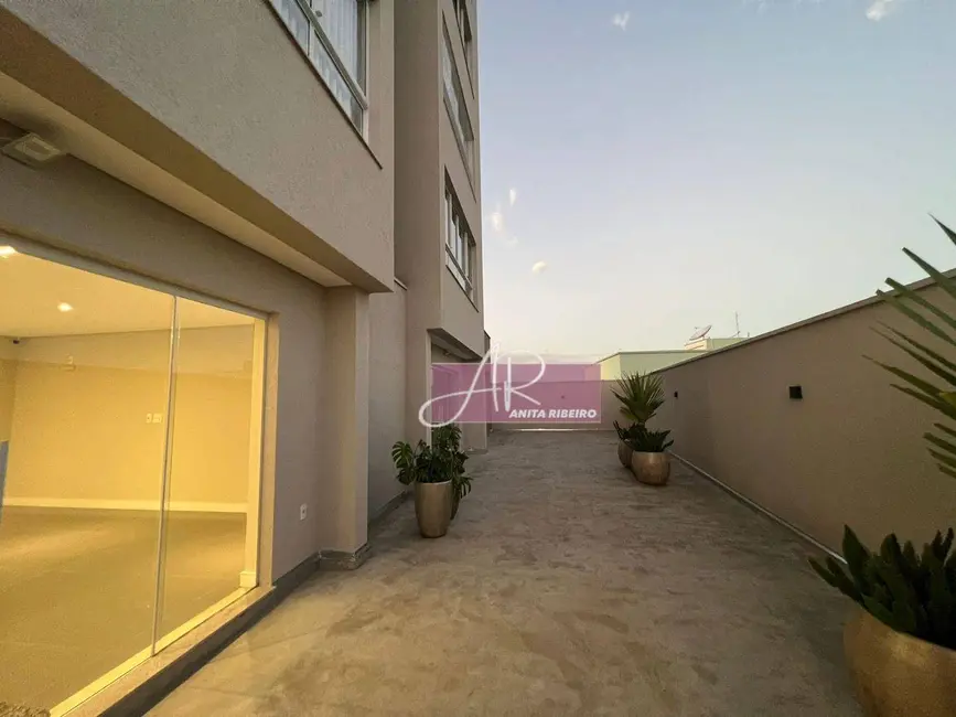 Foto 5 de Apartamento com 3 quartos à venda, 120m2 em Santa Dorotéia, Pouso Alegre - MG