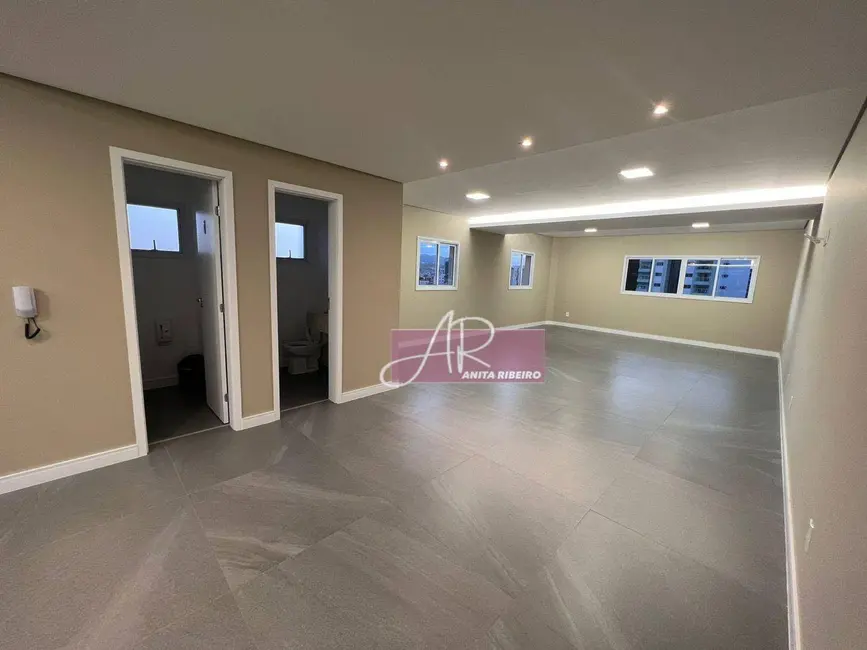 Foto 4 de Apartamento com 3 quartos à venda, 120m2 em Santa Dorotéia, Pouso Alegre - MG