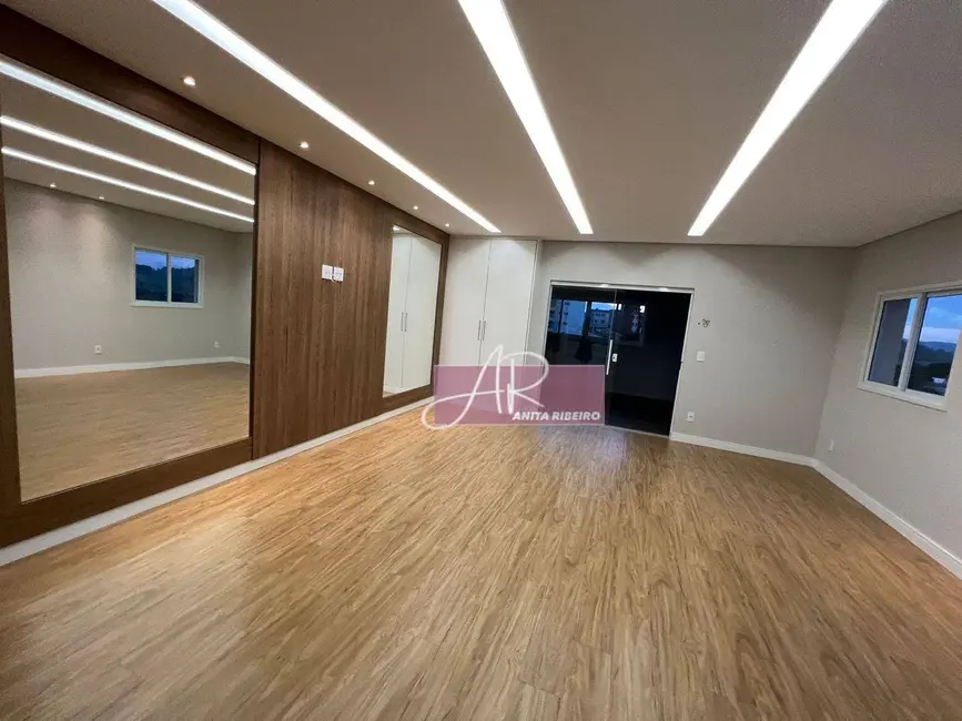 Foto 8 de Apartamento com 3 quartos à venda, 120m2 em Santa Dorotéia, Pouso Alegre - MG