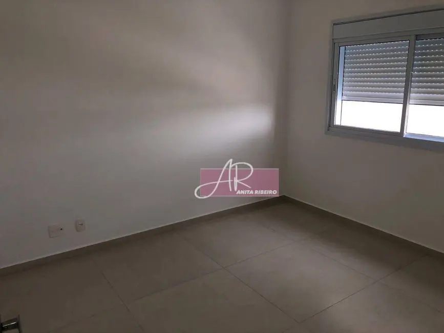 Apartamento com 3 quartos à venda, 127m2 em Pouso Alegre - MG - imagem 8 Foto 8 de Apartamento com 3 quartos à venda, 127m2 em Pouso Alegre - MG