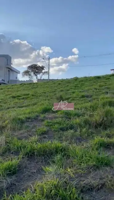 Foto 1 de Terreno / Lote à venda, 773m2 em Pouso Alegre - MG