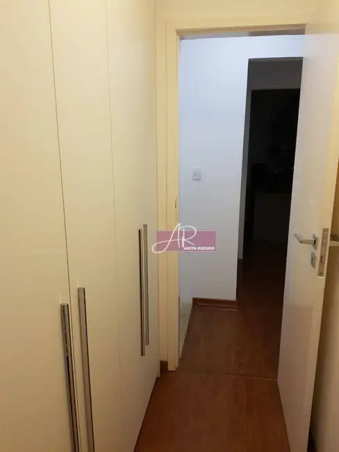 Apartamento com 3 quartos à venda, 154m2 em Centro, Pouso Alegre - MG - imagem 9 Foto 9 de Apartamento com 3 quartos à venda, 154m2 em Centro, Pouso Alegre - MG