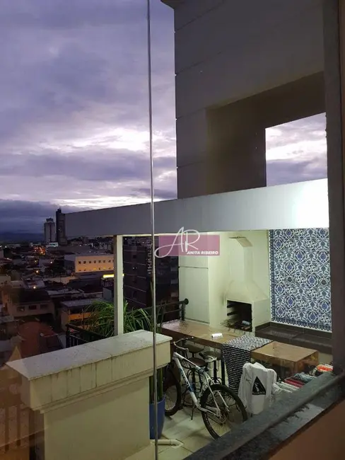 Apartamento com 3 quartos à venda, 154m2 em Centro, Pouso Alegre - MG - imagem 3 Foto 3 de Apartamento com 3 quartos à venda, 154m2 em Centro, Pouso Alegre - MG