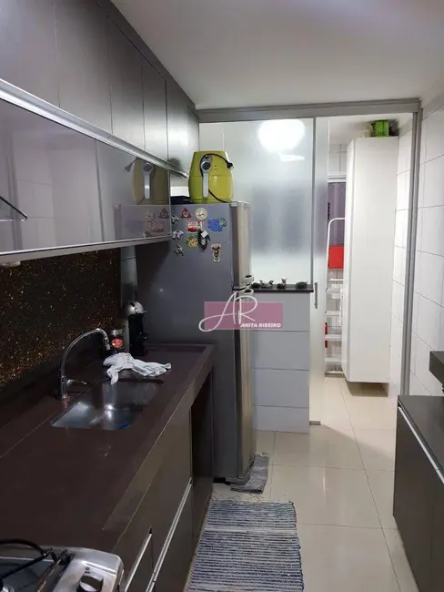Apartamento com 3 quartos à venda, 154m2 em Centro, Pouso Alegre - MG - imagem 8 Foto 8 de Apartamento com 3 quartos à venda, 154m2 em Centro, Pouso Alegre - MG