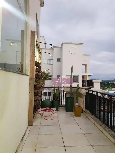 Apartamento com 3 quartos à venda, 154m2 em Centro, Pouso Alegre - MG - imagem 5 Foto 5 de Apartamento com 3 quartos à venda, 154m2 em Centro, Pouso Alegre - MG
