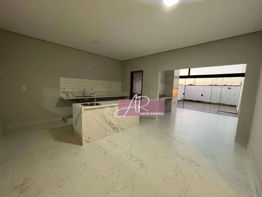 Casa de Condomínio com 3 quartos à venda, 316m2 em Belo Horizonte, Pouso Alegre - MG - imagem 4 Foto 4 de Casa de Condomínio com 3 quartos à venda, 316m2 em Belo Horizonte, Pouso Alegre - MG