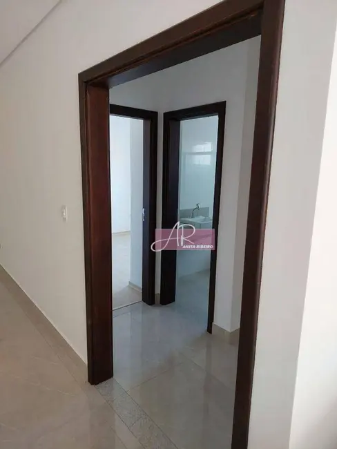 Apartamento com 3 quartos à venda, 113m2 em Nhá Chica, Pouso Alegre - MG - imagem 8 Foto 8 de Apartamento com 3 quartos à venda, 113m2 em Nhá Chica, Pouso Alegre - MG
