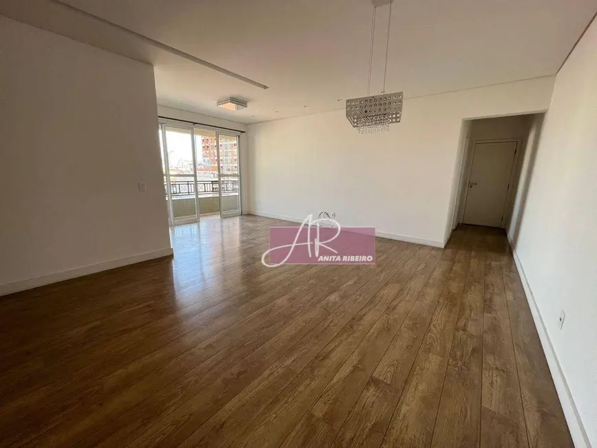 Apartamento com 4 quartos à venda, 157m2 em Centro, Pouso Alegre - MG - imagem 3 Foto 3 de Apartamento com 4 quartos à venda, 157m2 em Centro, Pouso Alegre - MG