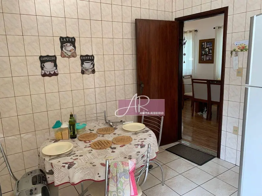 Foto 5 de Apartamento com 3 quartos à venda, 126m2 em Alberto de Barros Cobra, Pouso Alegre - MG