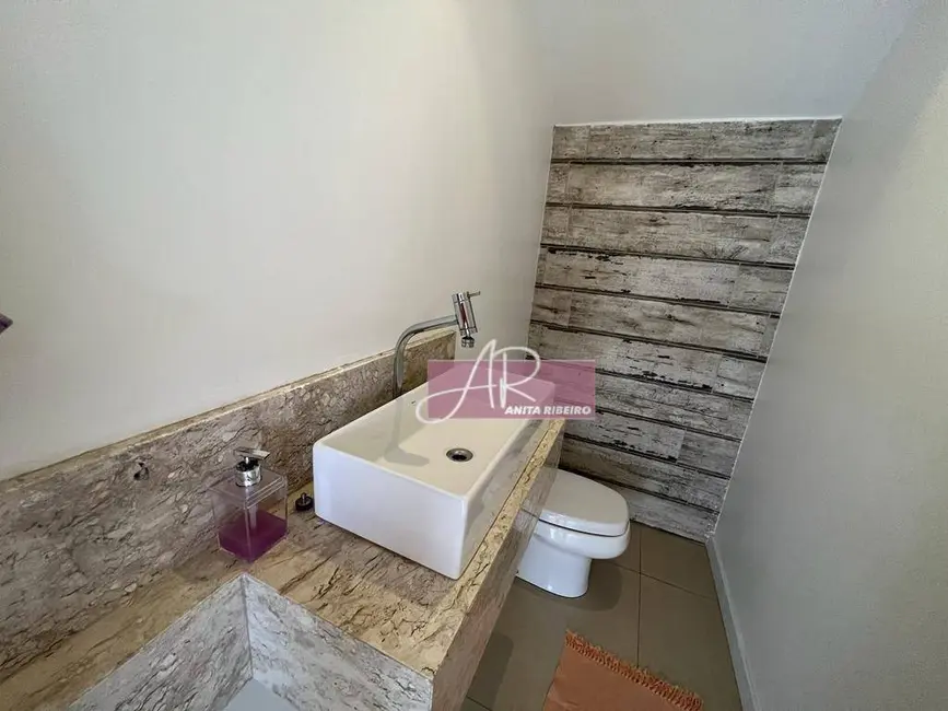 Foto 7 de Casa com 4 quartos à venda, 450m2 em Pouso Alegre - MG
