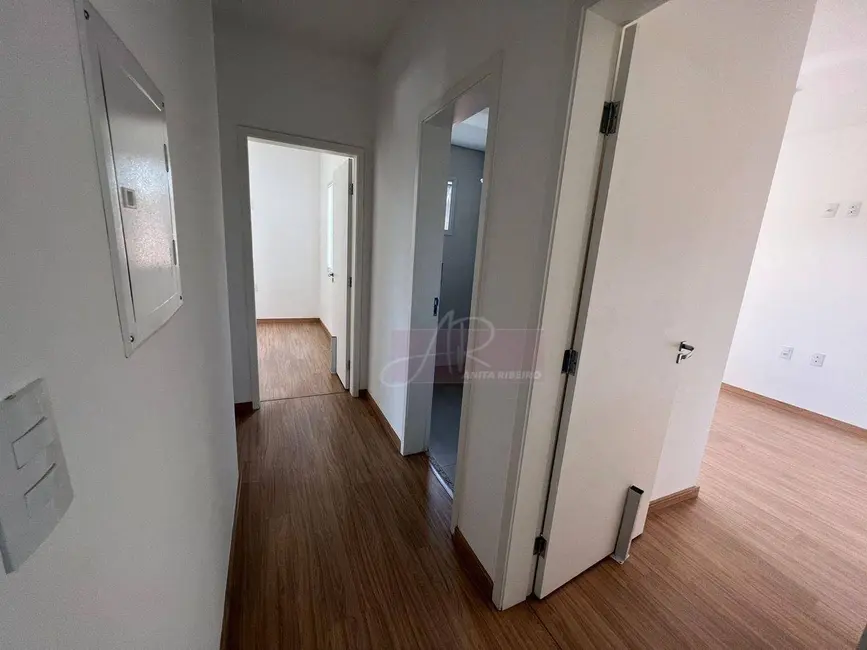 Apartamento com 3 quartos à venda, 200m2 em Pouso Alegre - MG - imagem 8 Foto 8 de Apartamento com 3 quartos à venda, 200m2 em Pouso Alegre - MG