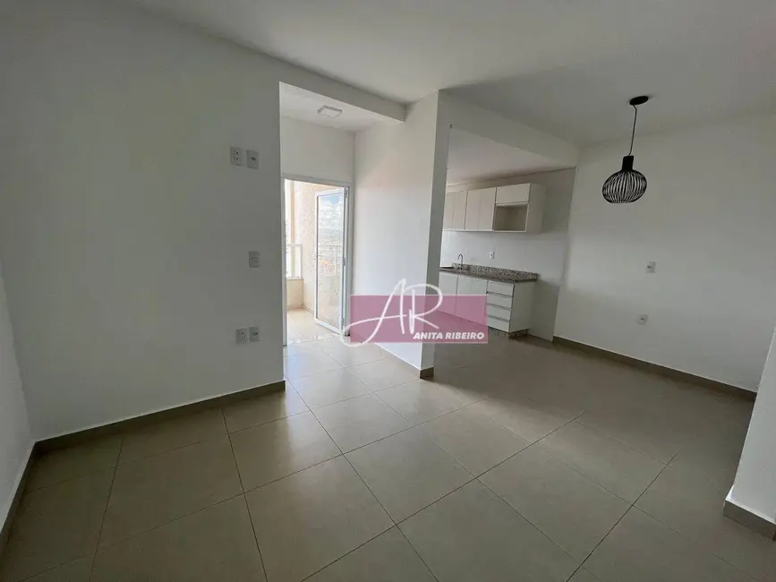 Foto 1 de Apartamento com 3 quartos à venda, 200m2 em Pouso Alegre - MG