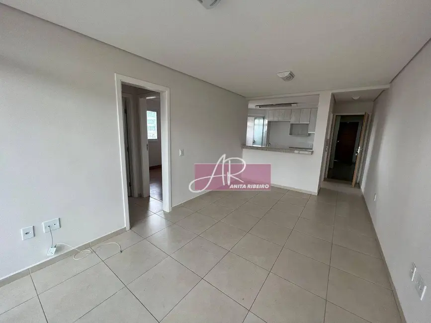 Foto 2 de Apartamento com 2 quartos à venda, 65m2 em Santa Dorotéia, Pouso Alegre - MG