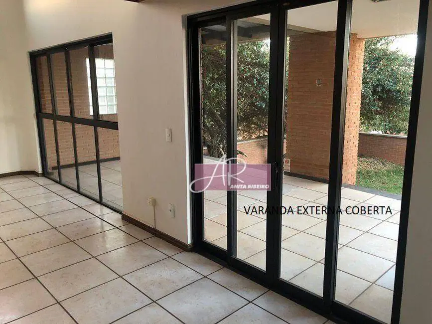 Casa com 5 quartos à venda, 660m2 em Pouso Alegre - MG - imagem 6 Foto 6 de Casa com 5 quartos à venda, 660m2 em Pouso Alegre - MG