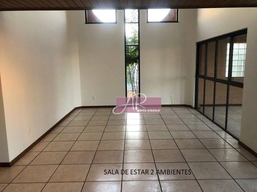Casa com 5 quartos à venda, 660m2 em Pouso Alegre - MG - imagem 5 Foto 5 de Casa com 5 quartos à venda, 660m2 em Pouso Alegre - MG