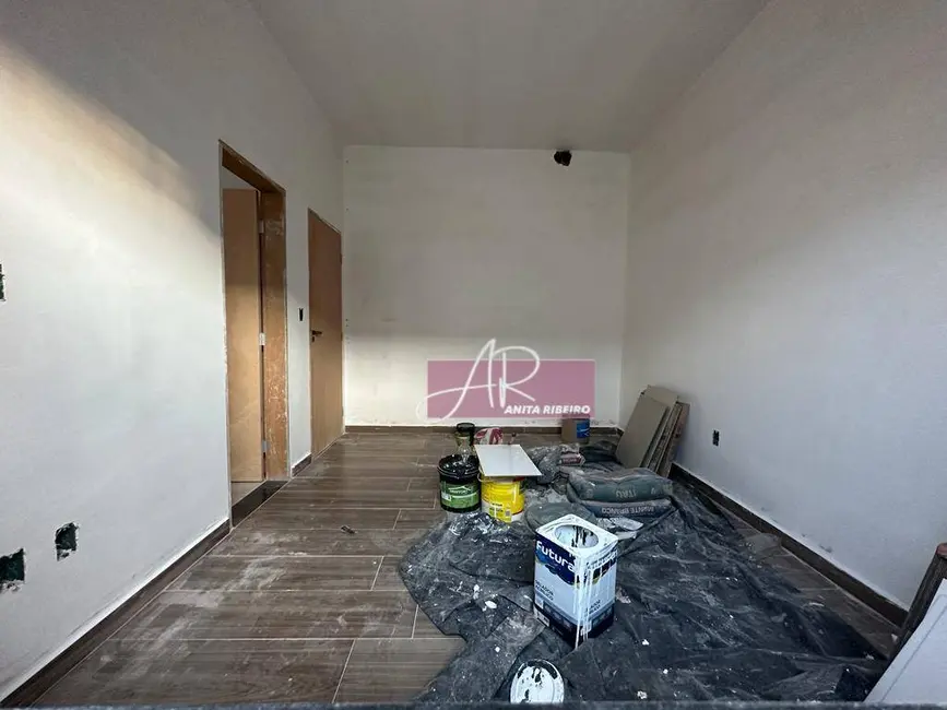 Casa com 4 quartos à venda, 351m2 em Pouso Alegre - MG - imagem 5 Foto 5 de Casa com 4 quartos à venda, 351m2 em Pouso Alegre - MG