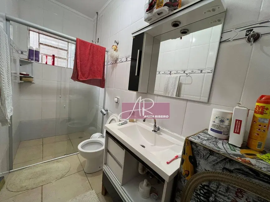 Foto 9 de Casa com 3 quartos à venda, 150m2 em São Carlos, Pouso Alegre - MG