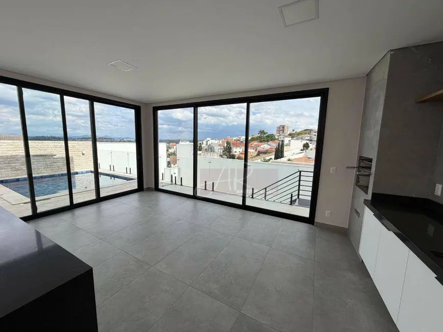 Foto 8 de Casa com 4 quartos à venda, 388m2 em Pouso Alegre - MG