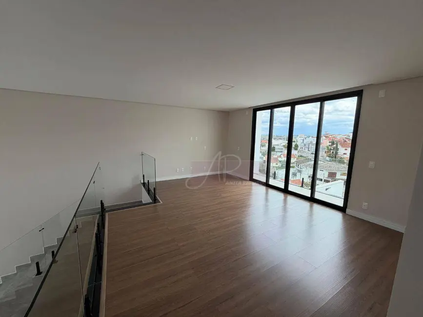 Foto 6 de Casa com 4 quartos à venda, 388m2 em Pouso Alegre - MG