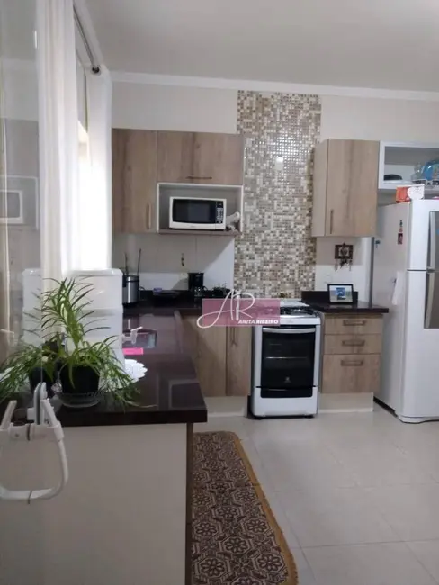Foto 2 de Casa com 3 quartos à venda, 120m2 em Jardim Yara, Pouso Alegre - MG