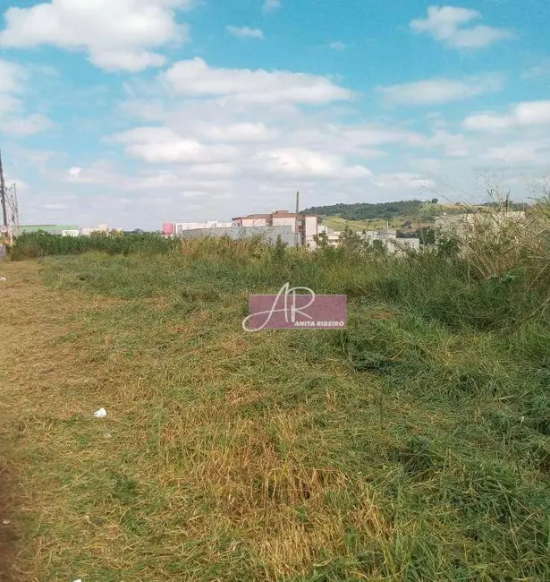 Foto 3 de Terreno / Lote à venda, 580m2 em Aeroporto, Pouso Alegre - MG