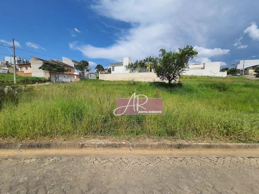 Foto 1 de Terreno / Lote à venda, 345m2 em Pousada dos Campos III, Pouso Alegre - MG