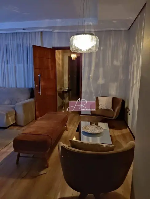 Cobertura com 3 quartos à venda, 144m2 em Dindinha, Pouso Alegre - MG - imagem 5 Foto 5 de Cobertura com 3 quartos à venda, 144m2 em Dindinha, Pouso Alegre - MG