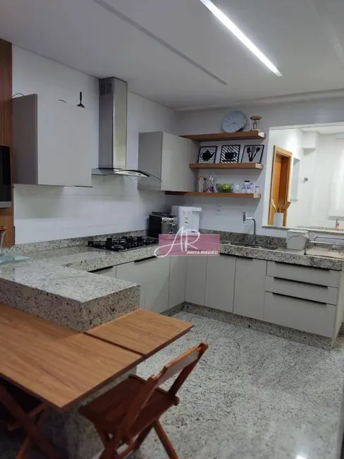 Foto 8 de Apartamento com 3 quartos à venda, 140m2 em Primavera, Pouso Alegre - MG