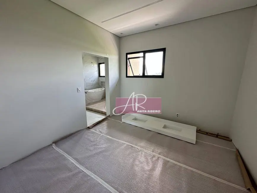 Casa com 4 quartos à venda, 360m2 em São Joaquim, Pouso Alegre - MG - imagem 7 Foto 7 de Casa com 4 quartos à venda, 360m2 em São Joaquim, Pouso Alegre - MG