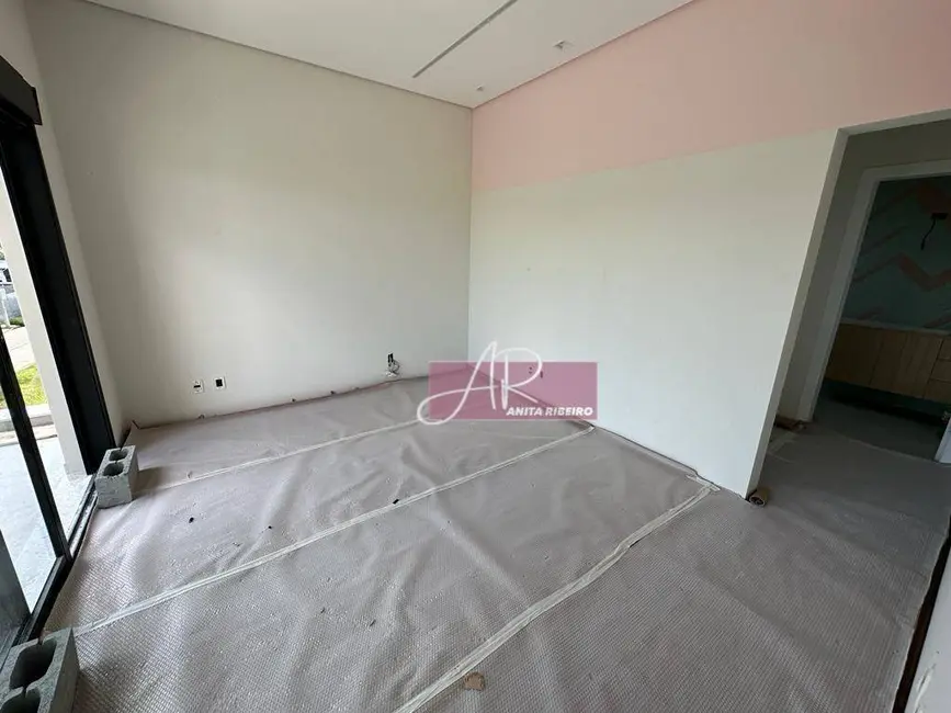 Casa com 4 quartos à venda, 360m2 em São Joaquim, Pouso Alegre - MG - imagem 6 Foto 6 de Casa com 4 quartos à venda, 360m2 em São Joaquim, Pouso Alegre - MG