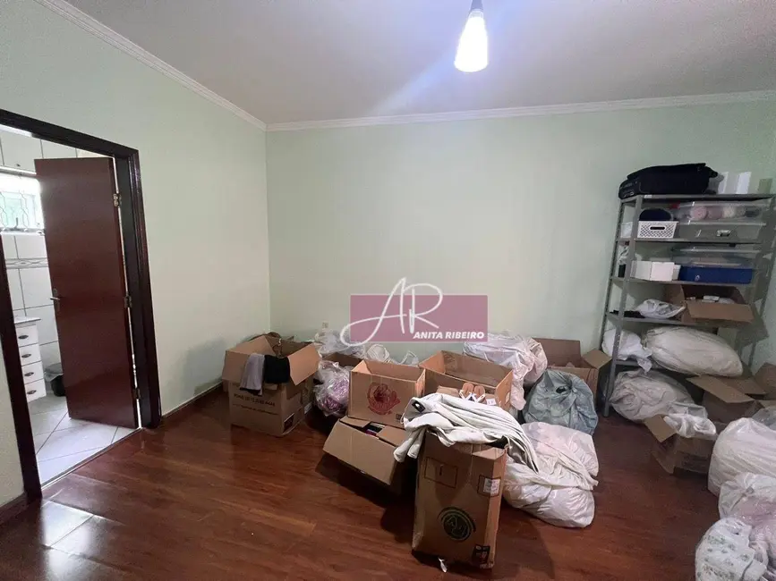 Foto 4 de Casa com 3 quartos à venda, 250m2 em Primavera, Pouso Alegre - MG