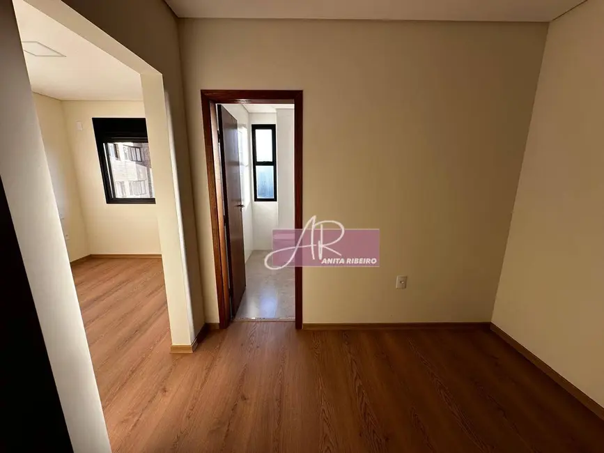 Apartamento com 4 quartos à venda, 128m2 em Pouso Alegre - MG - imagem 9 Foto 9 de Apartamento com 4 quartos à venda, 128m2 em Pouso Alegre - MG