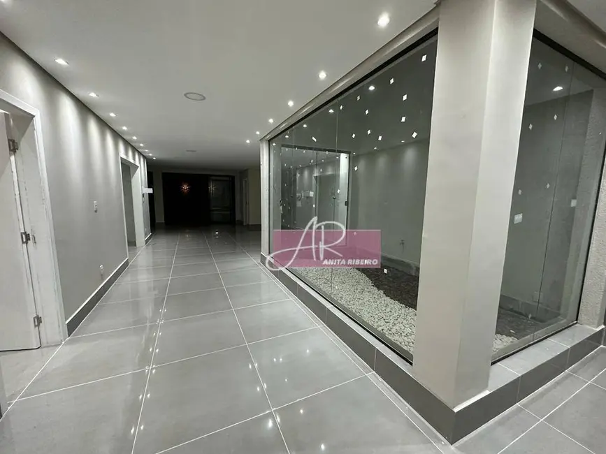 Casa com 4 quartos à venda, 408m2 em Pouso Alegre - MG - imagem 5 Foto 5 de Casa com 4 quartos à venda, 408m2 em Pouso Alegre - MG