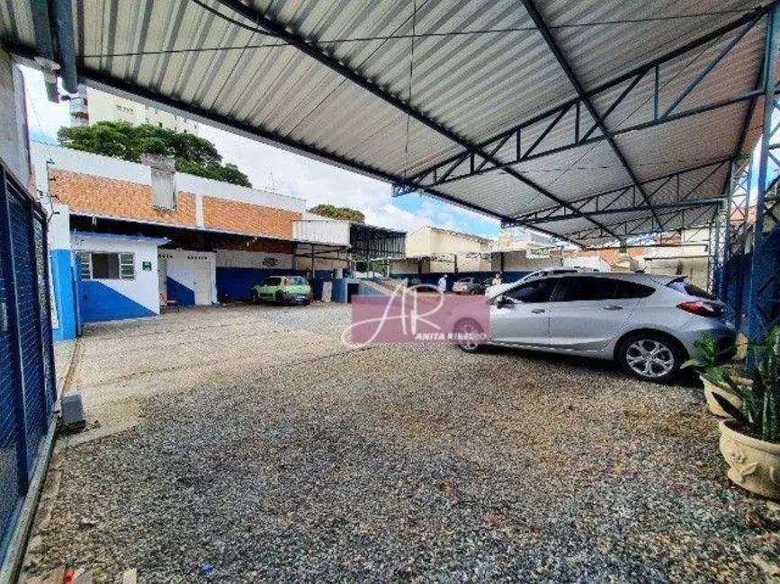Terreno / Lote à venda, 1296m2 em Centro, Pouso Alegre - MG - imagem 5 Foto 5 de Terreno / Lote à venda, 1296m2 em Centro, Pouso Alegre - MG