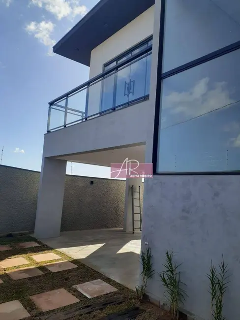 Foto 1 de Casa com 3 quartos à venda, 300m2 em Pouso Alegre - MG