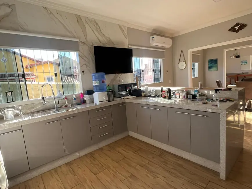 Casa com 3 quartos à venda, 250m2 em Jardim Paraíso, Pouso Alegre - MG - imagem 8 Foto 8 de Casa com 3 quartos à venda, 250m2 em Jardim Paraíso, Pouso Alegre - MG