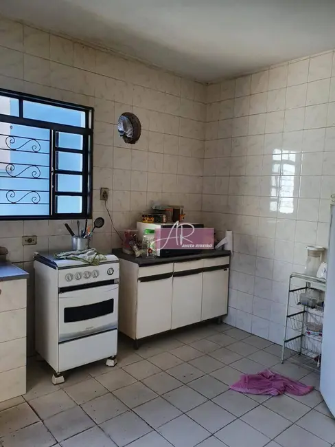 Casa com 6 quartos à venda, 180m2 em Nova Pouso Alegre, Pouso Alegre - MG - imagem 8 Foto 8 de Casa com 6 quartos à venda, 180m2 em Nova Pouso Alegre, Pouso Alegre - MG