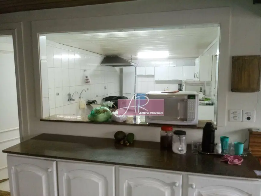 Casa com 12 quartos à venda, 780m2 em Pouso Alegre - MG - imagem 3 Foto 3 de Casa com 12 quartos à venda, 780m2 em Pouso Alegre - MG